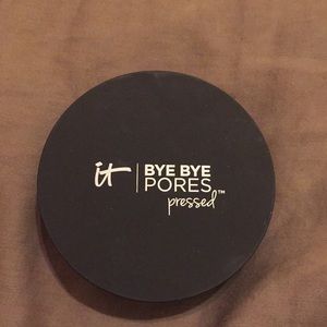 unused presses powder